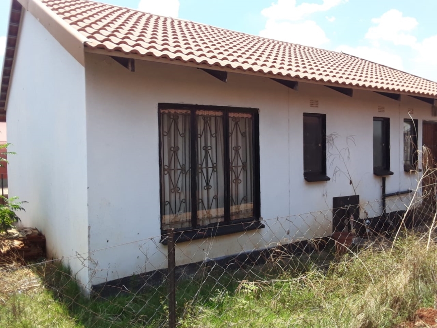 3 Bedroom Property for Sale in Boitekong North West